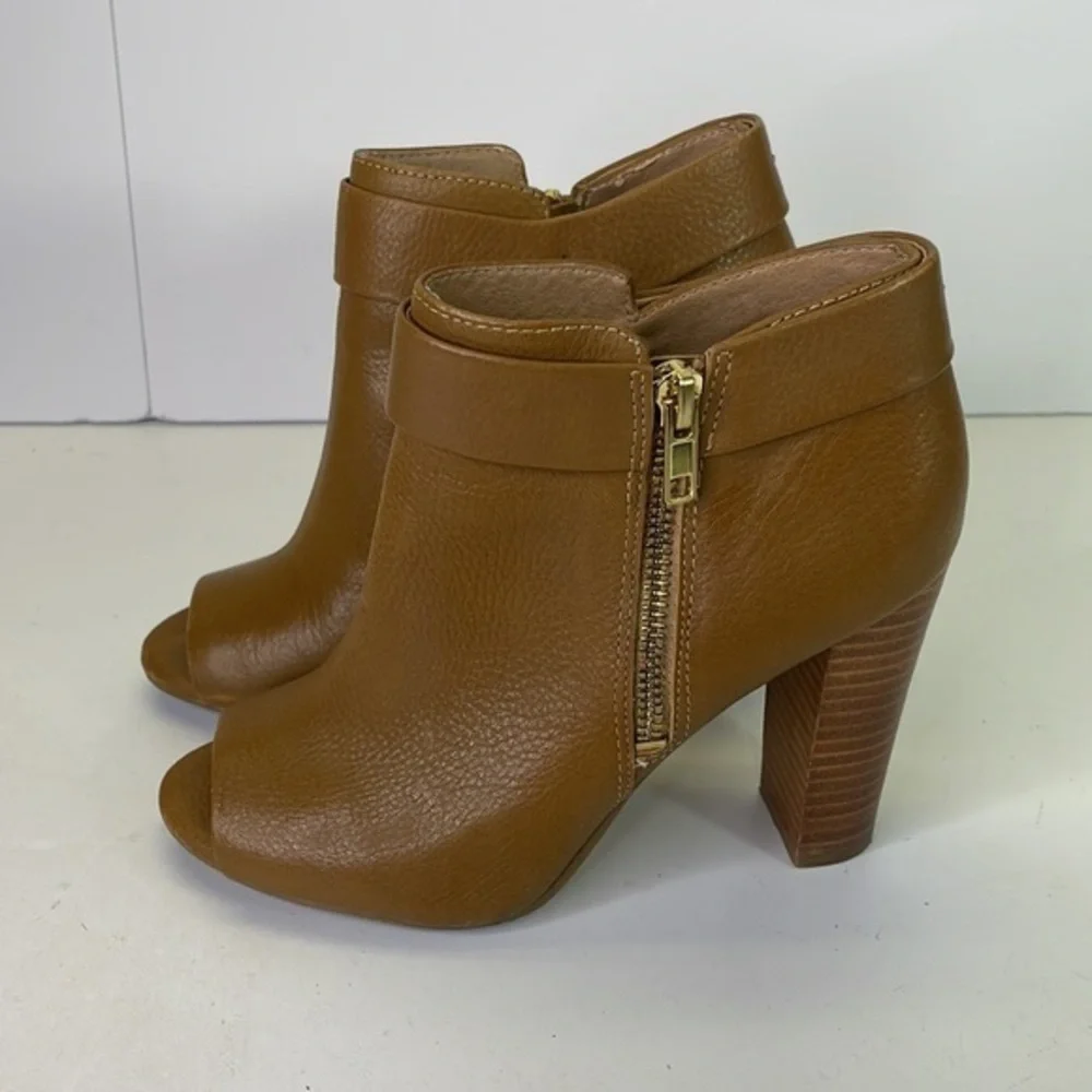 Splendid tan leather peep toe bootie